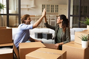 С 1 ноября начнётся снижение цен на аренду квартир. Как долго оно продлится и на сколько подешевеет жильё