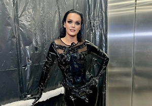 «Меня всю высосали»: Певица Слава в слезах рассказала о предательстве близкого человека