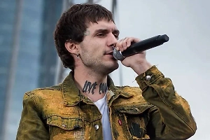 Сталкер или жертва? Концерт рэпера Lovv66 обернулся скандалом с 17-летним фанатом