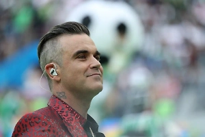 Продюсер Дворцов анонсировал концерт британского певца Робби Уильямса в России