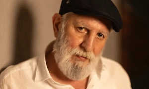 Умер исполнитель легендарной песни «Молодая» Ефрем Амирамов