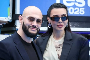 Оксана Самойлова подала на развод с Джиганом после 13 лет брака