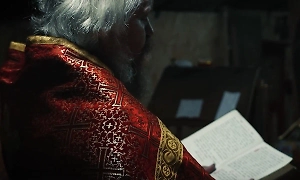 «Под Богом и огнём»: Состоялась премьера фильма RT о священнослужителях на СВО