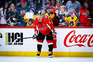 «Вашингтон» победил «Айлендерс», Овечкин заработал первое очко в сезоне НХЛ