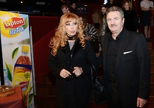 Это всё ИИ: Маша Распутина призналась в обмане о своей тайной свадьбе