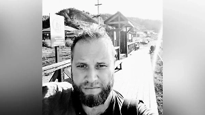 В Госдуме назвали погибшего военкора Зуева воином и человеком великого мужества