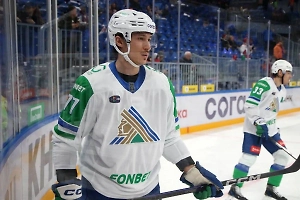 Уфимский «Салават Юлаев» потерпел пятое поражение кряду в матче с ХК «Трактор»