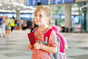 Российских детей обяжут оформлять загранпаспорт для въезда в страны СНГ