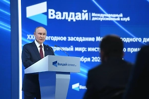 Путин процитировал Высоцкого, говоря о запрете политиков в Европе