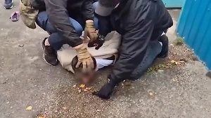 ФСБ показала видео задержания радикала за подготовку теракта в Георгиевске
