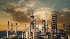 Компания MOL не выявила внешних причин пожара на НПЗ около Будапешта