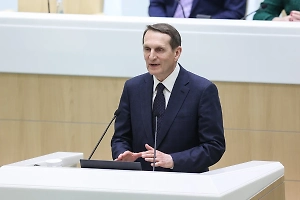 Дочь и внук французского шпиона Пака получили паспорта РФ из рук Нарышкина