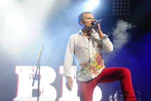 Лидер группы «Вопли Видоплясова» Скрипка выступил за военный переворот на Украине