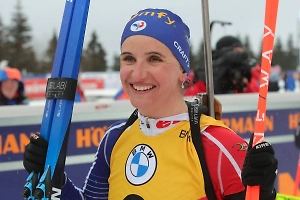 Французскую биатлонистку Симон приговорили к тюремному сроку с отсрочкой за кражу