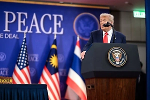 Рейтинг одобрения Трампа упал на фоне шатдауна