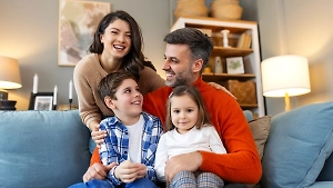 Психолог ответила, какой мужчина будет лучшим мужем, — который просит дочь или сына 