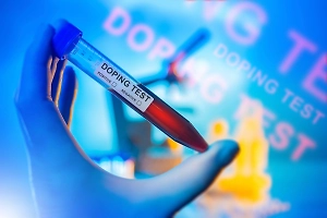 Юную российскую ски-альпинистку дисквалифицировали за допинг

