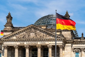 «Без этого не было бы расширения»: Немецкий политик раскрыл ключевое событие для НАТО