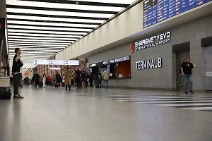 Мошенники в Шереметьево крали деньги у бойцов СВО с помощью платёжных устройств