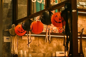 «Культ смерти и мрака»: В России предложили штрафовать за пропаганду Хэллоуина