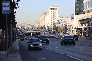 Утильсбор в октябре спровоцировал рекордный рост продаж автомобилей за год