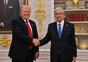 Токаев заявил, что Трампа к нам на землю послал Бог