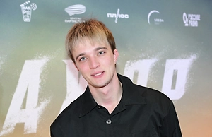 «В любой момент могут снять с роли»: Звезда «Этерны» рассказал о трудностях на съёмках