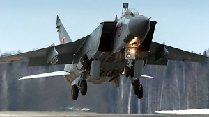 Военный блогер объяснил провокацию с МиГ-31 подготовкой НАТО к войне с Россией