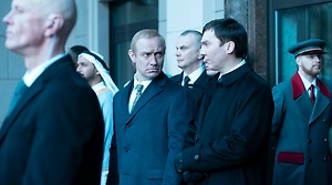 Джуд Лоу в «Кремлёвском волшебнике»: Что не так с фильмом про Путина
