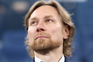 «Пять литров — не окей»: Карпин откровенно рассказал, сколько можно пить футболистам