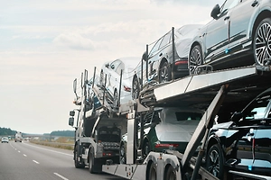 Москвич лишился 2 млн рублей при попытке купить авто из Европы через Telegram 