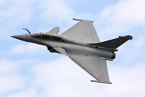 Военный эксперт объяснил, почему французские истребители Rafale не помогут Украине
