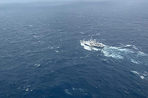 Министр обороны Британии Хили обратился с посланием к России из-за корабля «Янтарь»