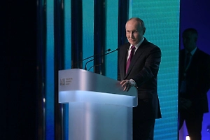 Путин поручил создать национальный план внедрения генеративного ИИ