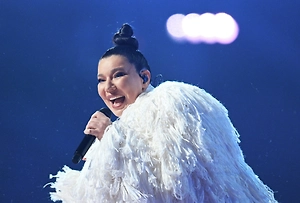 Из песни Ёлки «Прованс» пропало упоминание киевского аэропорта Борисполь