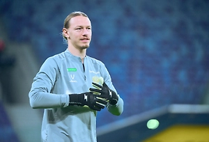 Бывшая жена футболиста Сафонова требует 6 миллионов рублей на судебные издержки