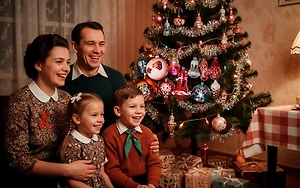 Советские игрушки, которые были дефицитом: Как доставали ёлочные украшения в СССР