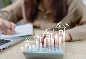 Хуснуллин назвал ситуацию с ипотекой в России тревожной