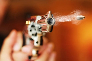 После выстрела в Талькова Шляфман спрятал револьвер в сливном бачке унитаза