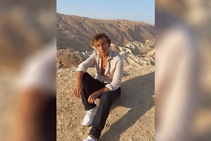 Галкин* опубликовал видео из пустыни и попросил угадать его местоположение