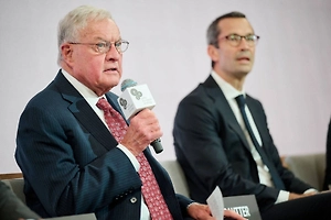 Келлог: На Украине необходимо провести выборы, чтобы успокоить народ