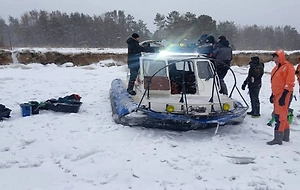 13 рыбаков спасли с оторвавшейся льдины в Новосибирской области