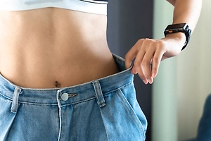 Диетолог не нужен: Худеющая россиянка рассказала, кто помог ей сбросить вес
