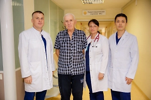 Новосибирские врачи впервые в РФ провели одновременную операцию на сердце и лёгком