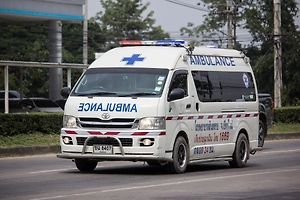 Россиянка чуть не погибла, ударившись о скалы на каяке в Таиланде