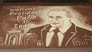 Индийский художник создал песчаный портрет Путина перед его визитом в Дели