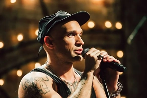 Сбежавшего из России рэпера Лигалайза* оштрафовали за нарушение закона об иноагентах