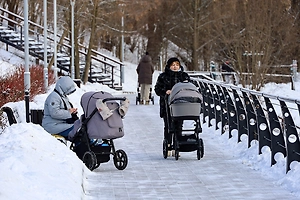 С 1 января вступят в силу законы о новых социальных выплатах. Кого ждут прибавка и дополнительные пособия