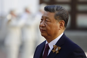 WSJ связала с вторжением на Тайвань охоту Си Цзиньпина на «тигров» в генеральских погонах