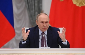 Жители других государств смогут задать вопросы Путину на прямой линии